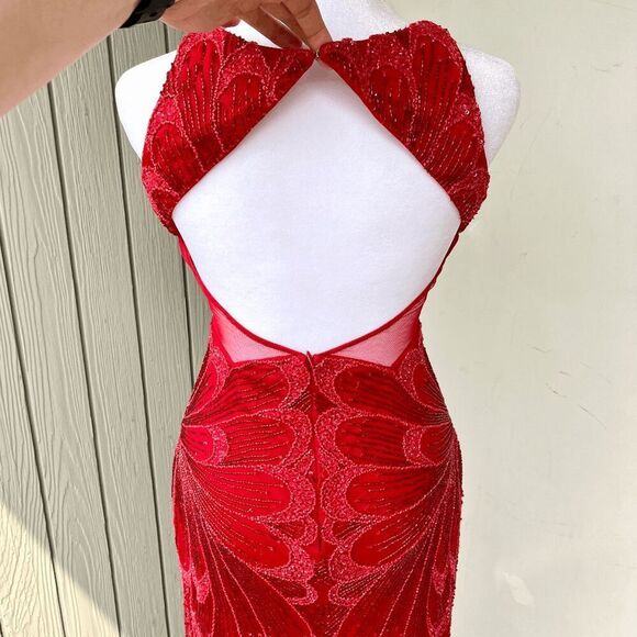 Adrianna Papell Red Beaded Gown Size 0 – Gatsby Art Deco Formal Open Back - Picture 3 of 10
